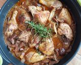 Foto del paso 12 de la receta: Pollo asado con níscalos y senderuelas