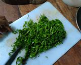 Foto langkah ke 1 dari resep Telur dadar daun So.