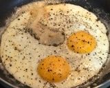 A picture of step 1 of Easy Classic American 🇺🇸 Breakfast 🥰💁🏻‍♀️.