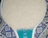 A picture of step 1 of Suji Besan Ka Zaffroni Halwa.