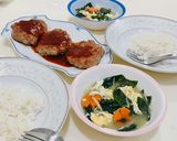 รูปขั้นตอนการทำที่ 7 ของ ข้าวแฮมเบิร์กซุปสาหร่าย