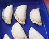 Foto langkah ke 4 dari resep Panada Isi Tuna.