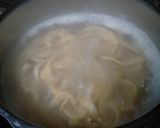 Une image de l'étape 4 de Pâtes aux scampis et calamars, sauce au Boursin.