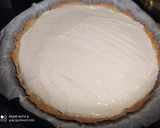 Foto del paso 3 de la receta: Tartaleta de Queso con Crema de Lima y Manzanilla