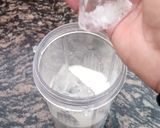 A picture of step 2 of KitKat Shake 📌.