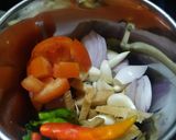 চিকেন আলুর গ্রেভি(chicken alur gravy recipe in bengali) রেসিপি ধাপ - 2 ছবি