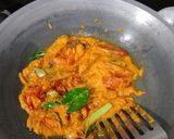 Foto langkah ke 3 dari resep Ikan kembung/tongkol bumbu kuning.