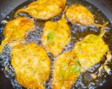 A picture of step 3 of Spinach fritters.