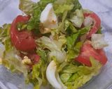 Foto del paso 5 de la receta: Dos (2) ensaladas con bife y hamburguesas