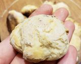 Foto del paso 3 de la receta: ¡¡Bizcochitos riquísimos con 3 ingredientes que hay en casa!!🥖