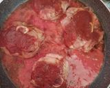 Foto del paso 5 de la receta: Codillo con papas en salsa de chile seco