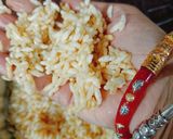 A picture of step 1 of Namkeen Puffed Rice (jain recipe).