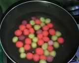Foto langkah ke 4 dari resep Bubur Candil Pelangi.