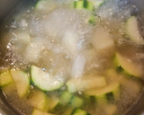 Foto del paso 2 de la receta: Crema de calabacín