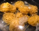 Une image de l'étape 2 de Wok au légumes, poulet et sauce aigre-douce.