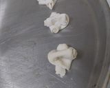 Foto del paso 4 de la receta: Bizcochitos para el mate !