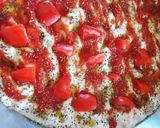 Foto del passaggio 3 della ricetta Focaccia con pomodorini e origano