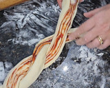 Foto del paso 4 de la receta: ROSCA DE MEMBRILLO Y COCO ❤️