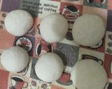 A picture of step 2 of Arabic Bread.