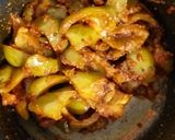 A picture of step 3 of Green Bell Pepper Bhaji.