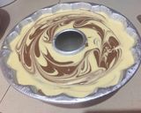 Foto langkah ke 8 dari resep Bolu Jadul Marbel.