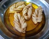 A picture of step 8 of Sweet Shakarparay.