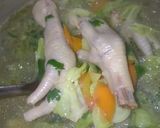 Foto langkah ke 4 dari resep Soup Ceker Ayam ala #DapoerVirgie.