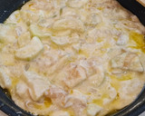 Foto del paso 4 de la receta: Solomillo de cerdo en salsa de queso y calabacín