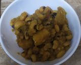 A picture of step 6 of Lobia curry.