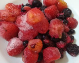 Foto del paso 6 de la receta: Cheesecake frío con frutos rojos (sin horno)