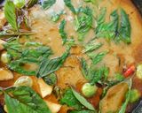 รูปขั้นตอนการทำที่ 4 ของ แกงเขียวหวานไก่