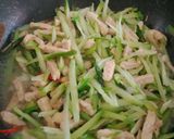 Foto langkah ke 3 dari resep Tempe Lombok ijo.