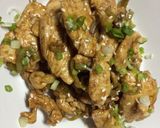 รูปขั้นตอนการทำที่ 6 ของ อกไก่ผัดซีอิ๊ว (ล้างตู้เย็น)