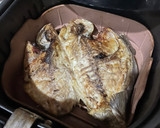 Foto langkah ke 2 dari resep Bawal Bakar Polos (airfryer).