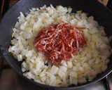 Foto del paso 2 de la receta: Kale con carne y gravy