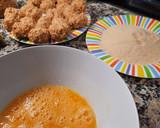 Foto del paso 2 de la receta: Croquetas de pollo y cerdo estofado