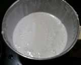 A picture of step 3 of Neer Dosa.