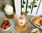 Foto langkah ke 7 dari resep Roasted Milk Tea Strawberry.