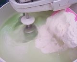 Foto langkah ke 4 dari resep Cake Pandan Meses.