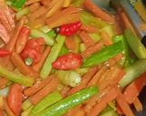 Foto langkah ke 3 dari resep Acar bumbu kuning.