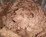 Foto del paso 3 de la receta: Torta de trufa, ganache de chocolate blanco y brillo espejo