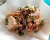 A picture of step 6 of Chicken Momos.