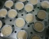 Foto langkah ke 3 dari resep Bolu Pisang Kukus Creamy.