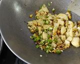 A picture of step 4 of Sabudana.