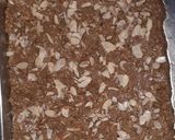 A picture of step 4 of Water chestnut katli.