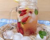 Foto langkah ke 1 dari resep Mojito Lemon Strawberry.