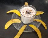 A picture of step 5 of Banana almond chocolate smoothie.