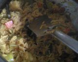 A picture of step 4 of Tehari rice.