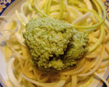 Foto del paso 4 de la receta: Falsos espaguetis con pesto de brócoli 🥦