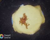 A picture of step 3 of Mini-Meatpie.
